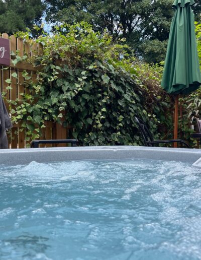 Private hot tub, perfect for two at Badger cabin